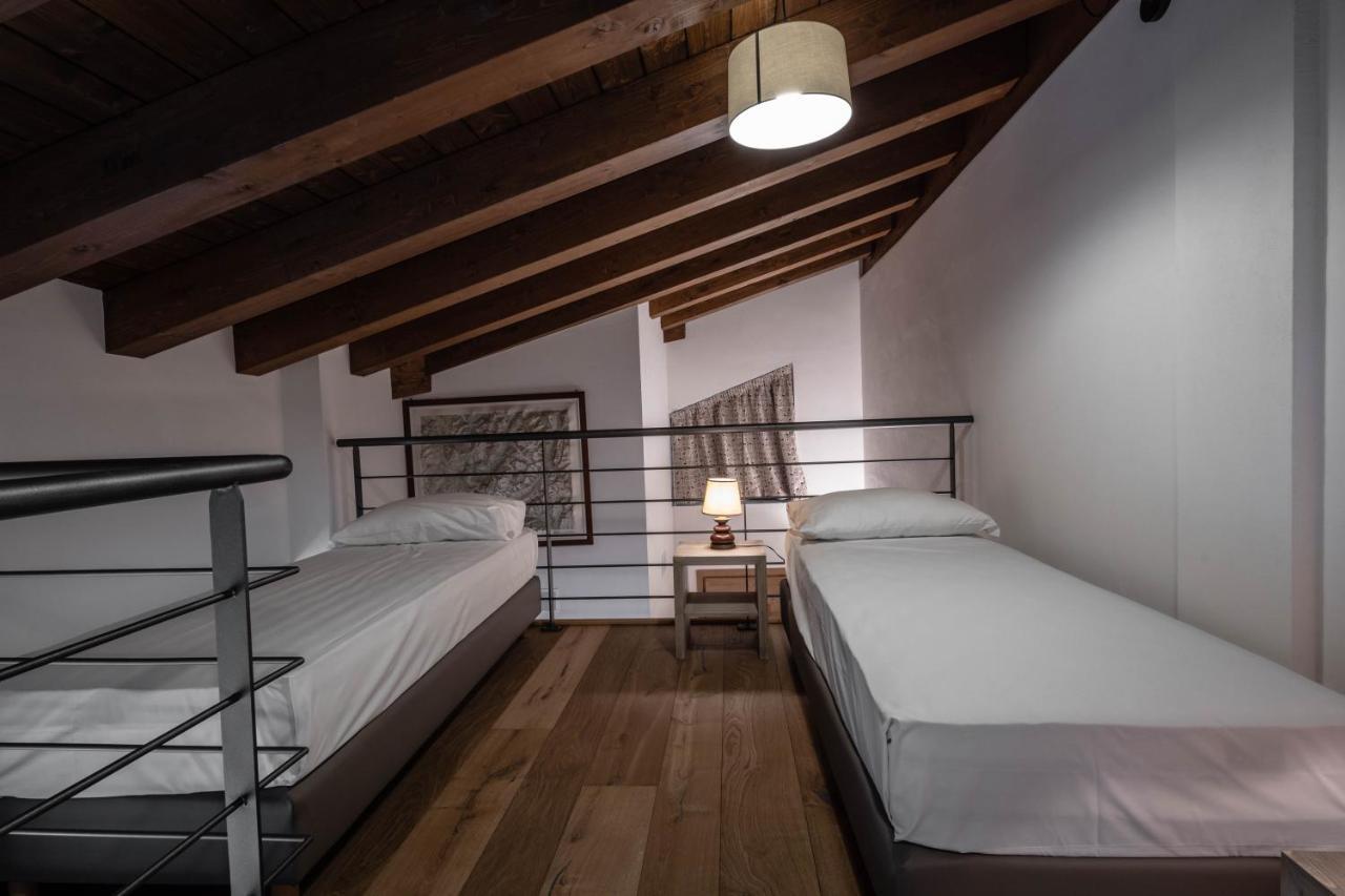Les Plaisirs D'Antan Otel Jovencan Dış mekan fotoğraf